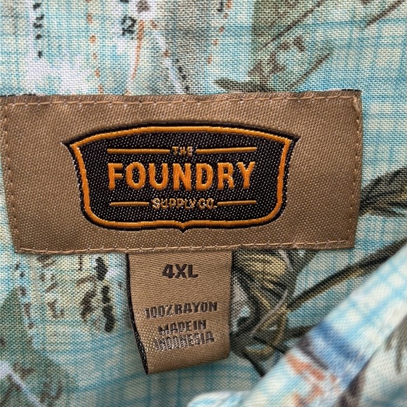 Foundry Men’s Short Sleeve Button Down Hawaiian Shirt Size 4XL - Picture 8 of 13